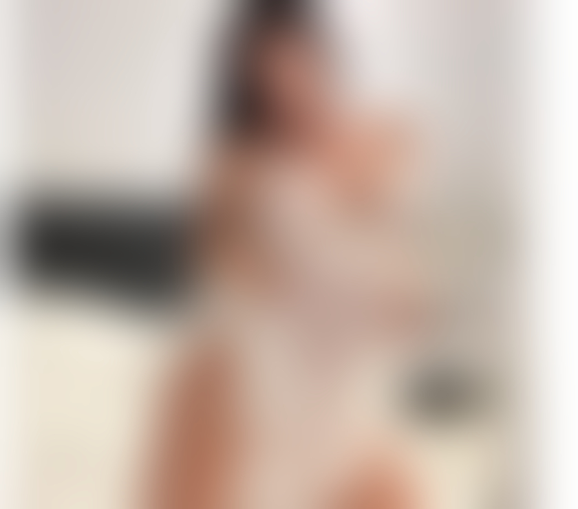 Escorts Bristol Bristol City Centre - Bristol - Photos for 🔥 PARTY GIRL💦🎉 24hr ‼️🥵 THE BES OWO!OUTCALL